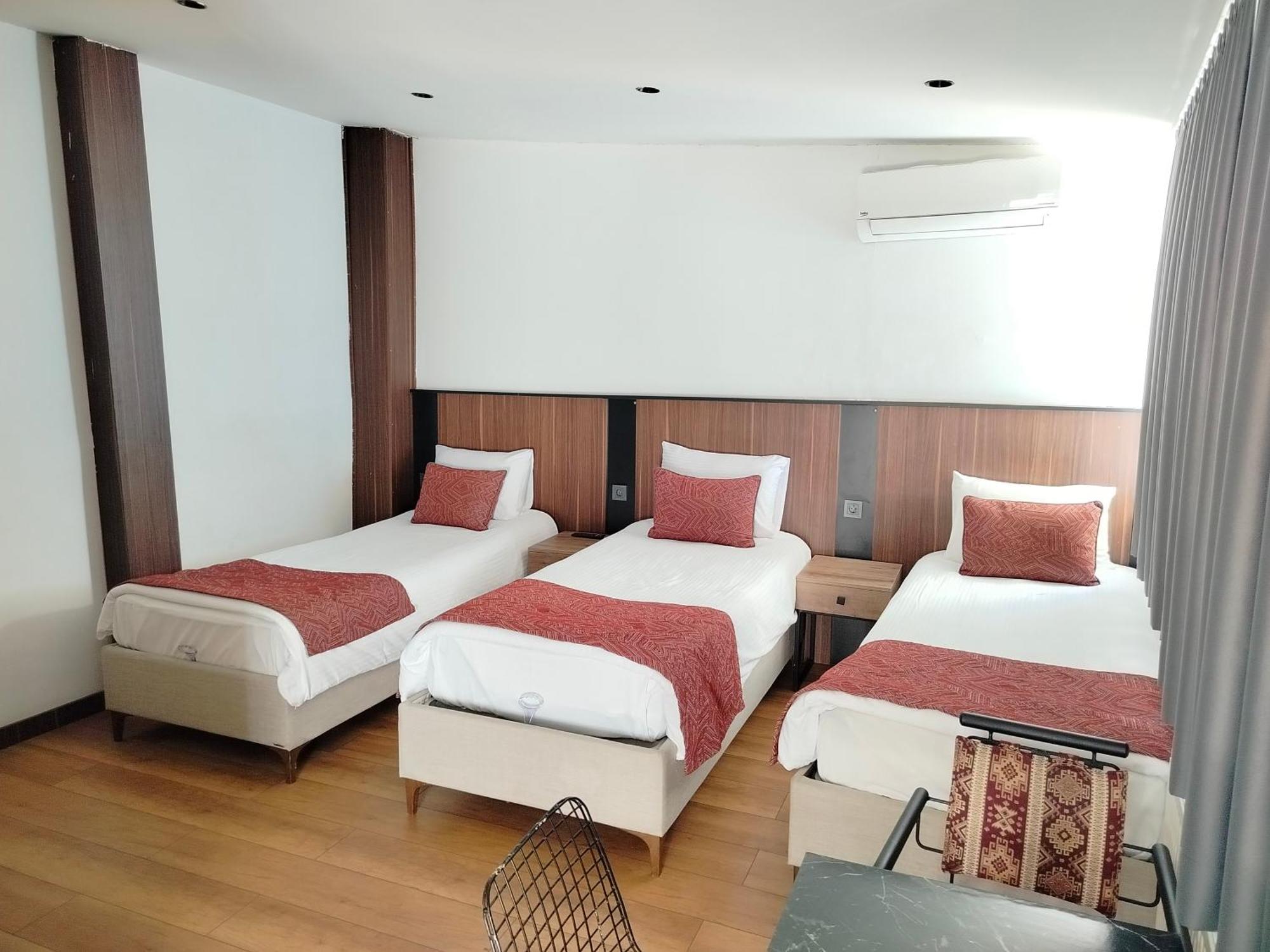 Besiktas Konuk Evi Hotel Istanbul Bagian luar foto
