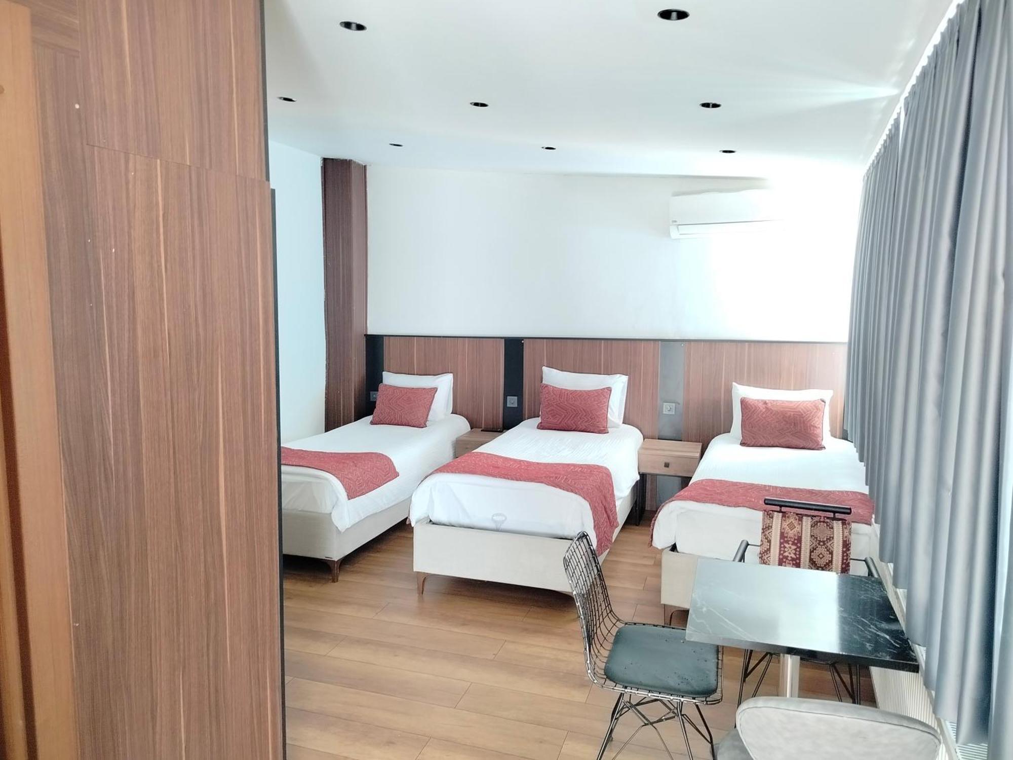Hotel Besiktas House Istanbul Bagian luar foto